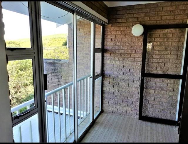 3 BEDROOM DUPLEX FOR SALE IN FREELAND PARK